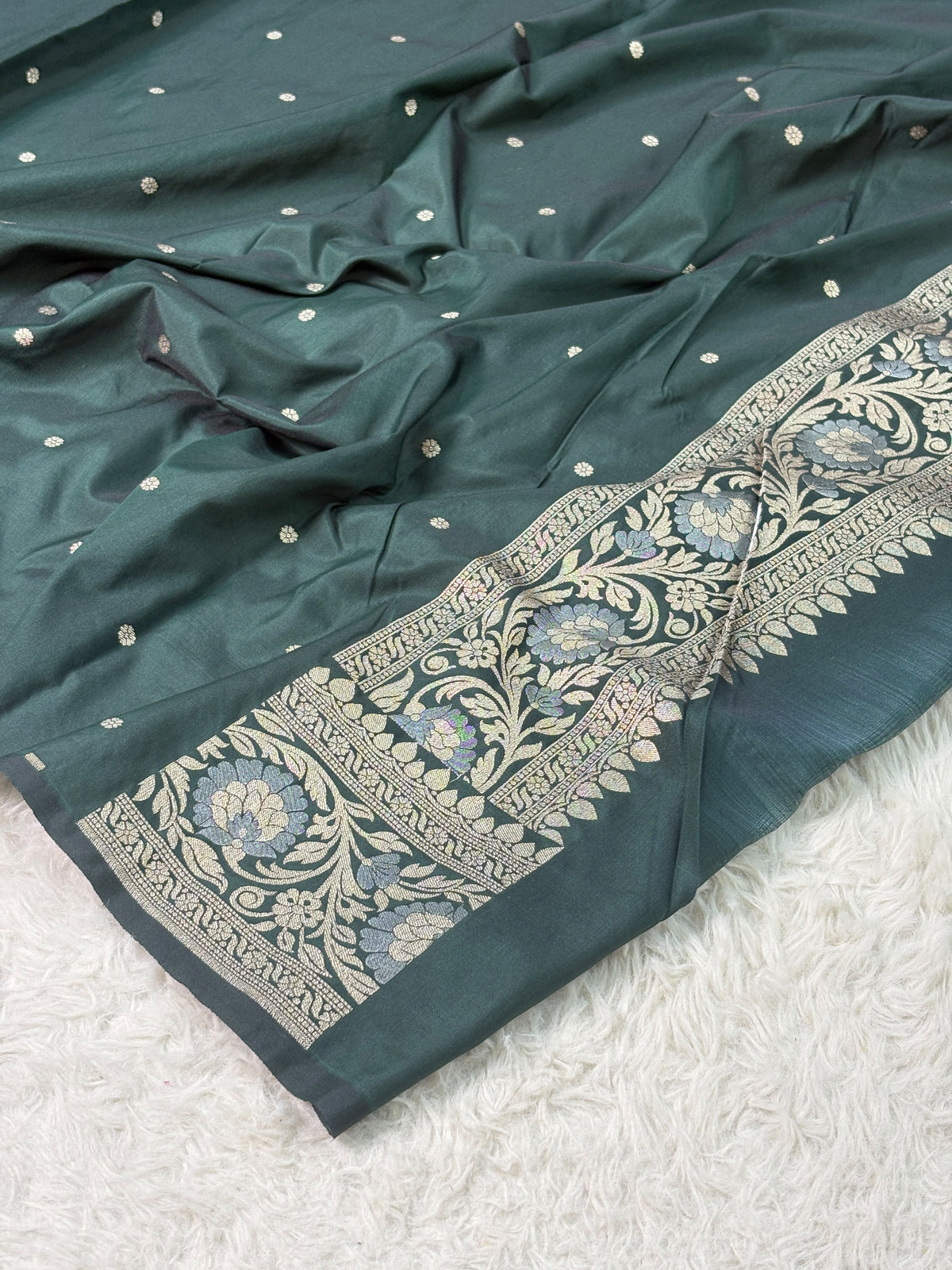 Semi Katan Sona Rupa Jangla Saree