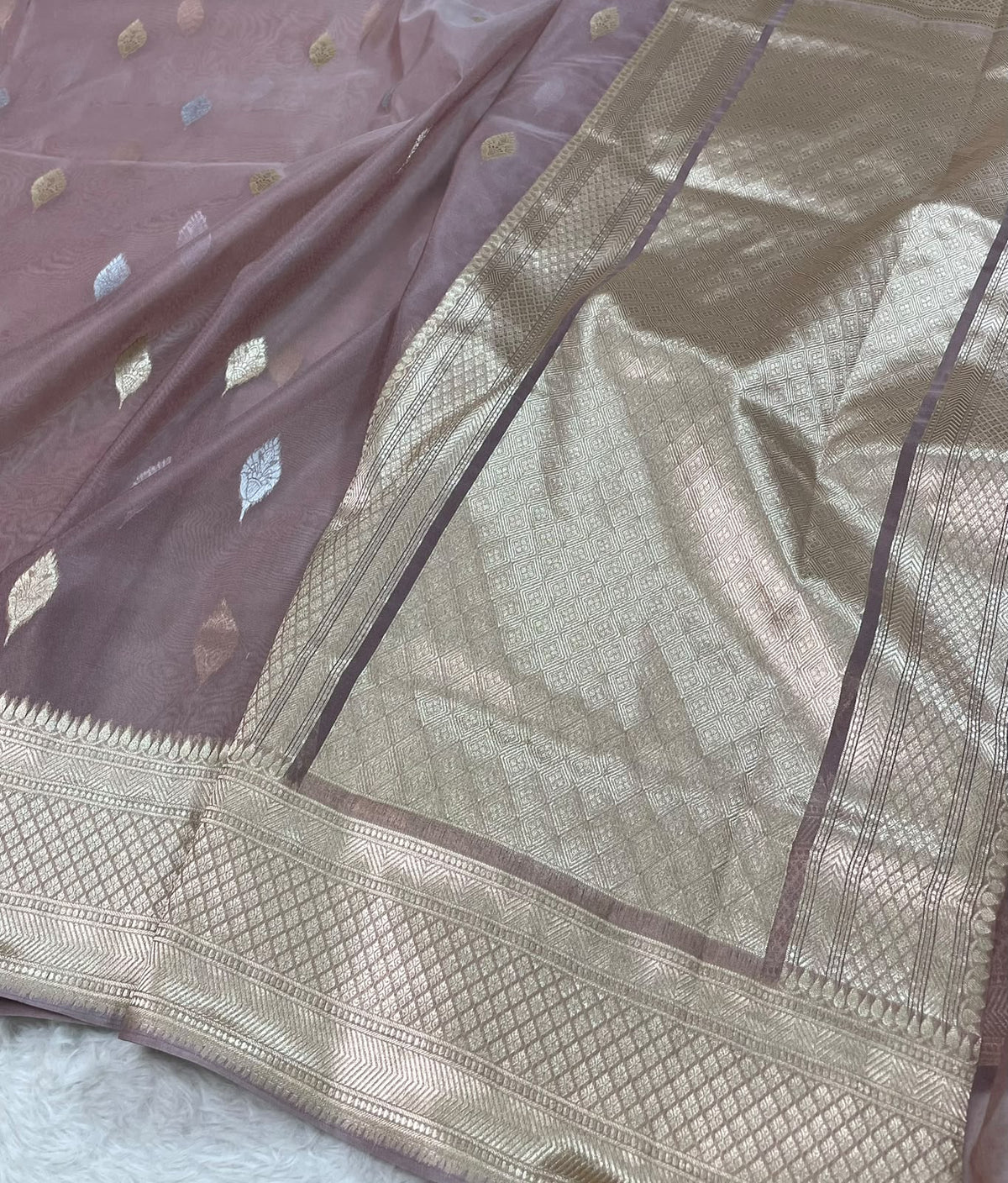Semi Tissue Sona Rupa Booties Sarees