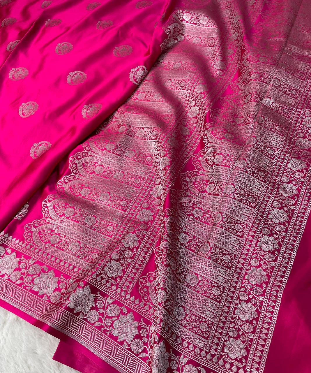 Banarasi Handloom Mashru Silk Saree