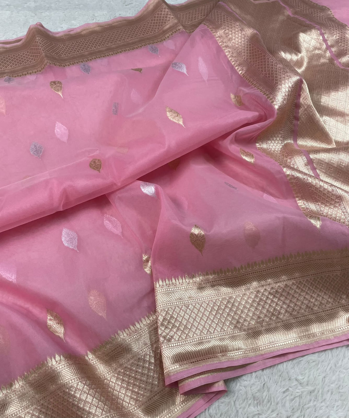 Semi Tissue Sona Rupa Booties Sarees