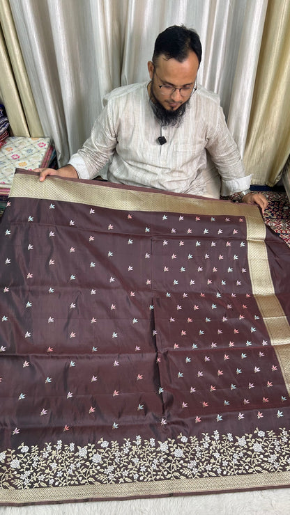 Handloom Pure Katan Silk Ektara Kadhwa Butta Woven Saree