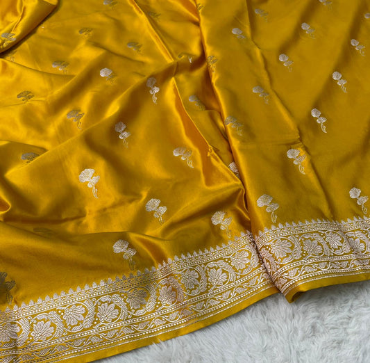 Mashru silk Zari Border Buta Saree