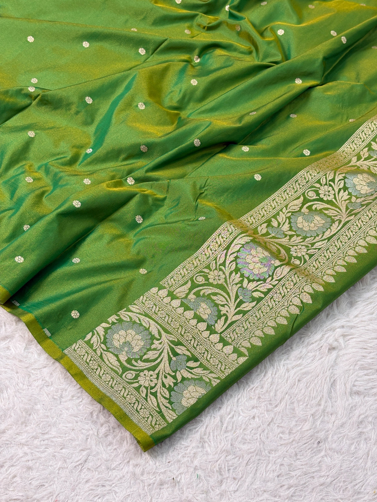 Semi Katan Sona Rupa Jangla Saree