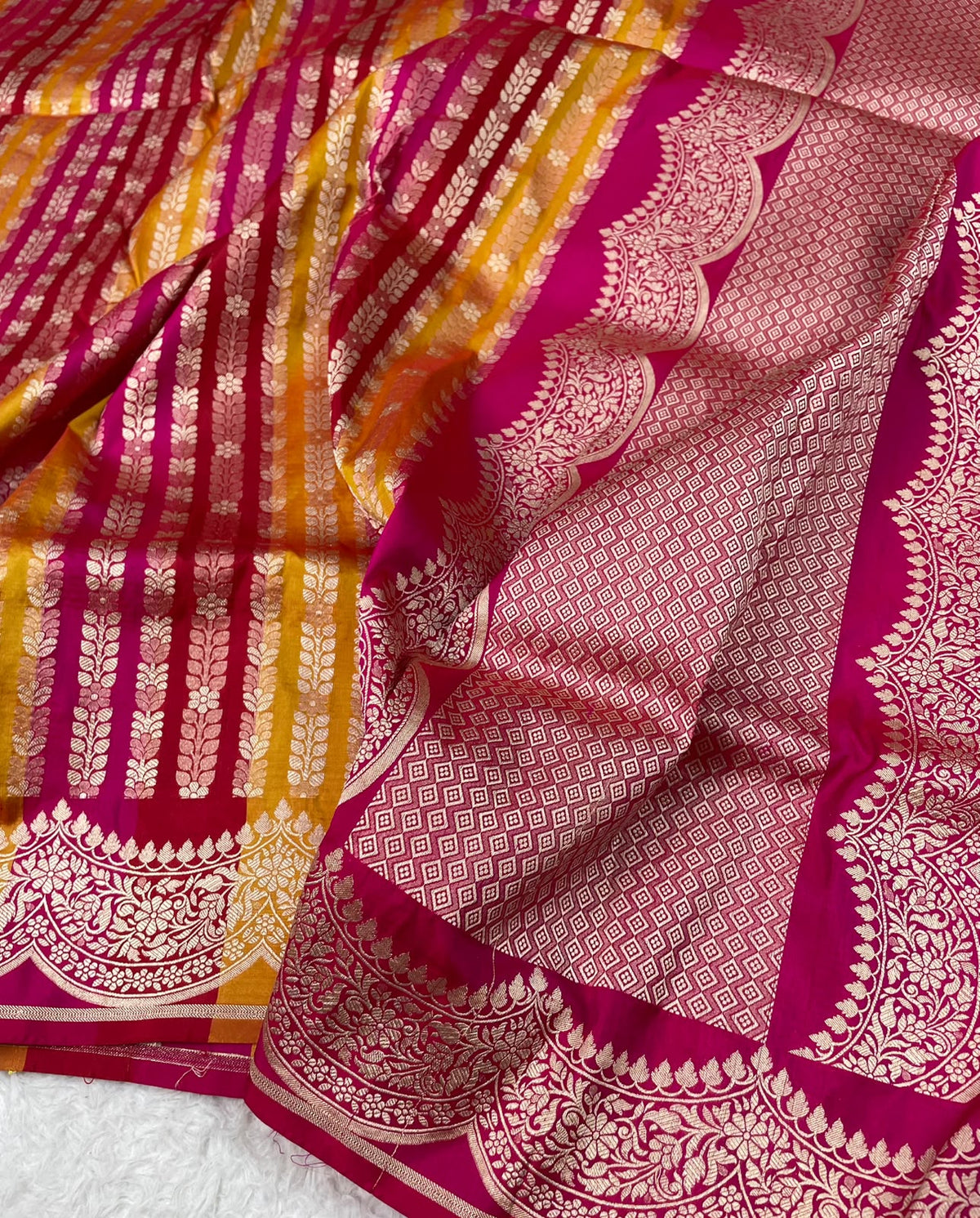 Banarasi Handloom Pure Katan  Cutwork Jangla Saree