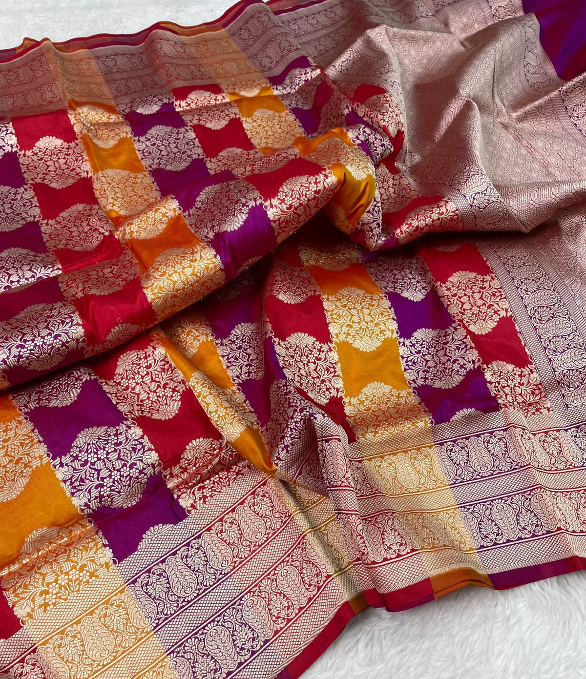 Banarasi Handloom Pure Katan  Cutwork Jangla Saree