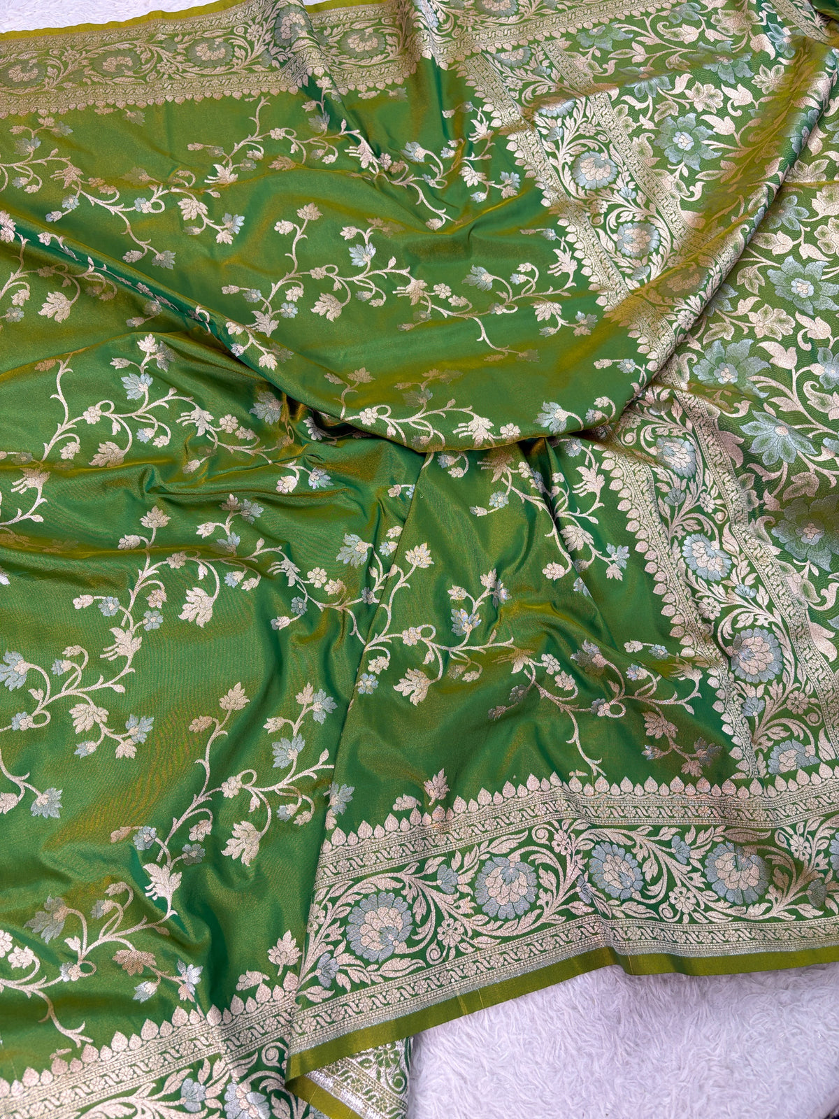 Semi Katan Sona Rupa Jangla Saree